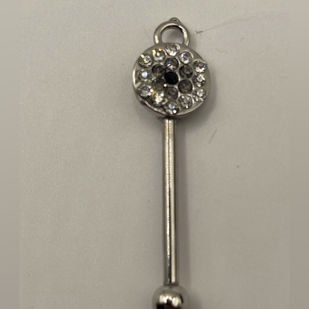 🥰 4/$25- Fits Pandora - Bead Holding Pendant